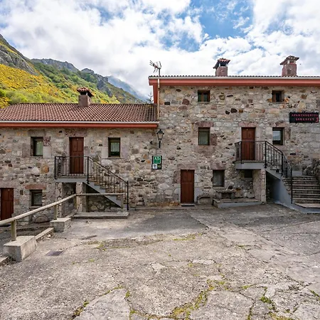 منزل ريفي Lorences D